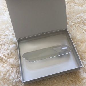 KKW Crystal Gardenia